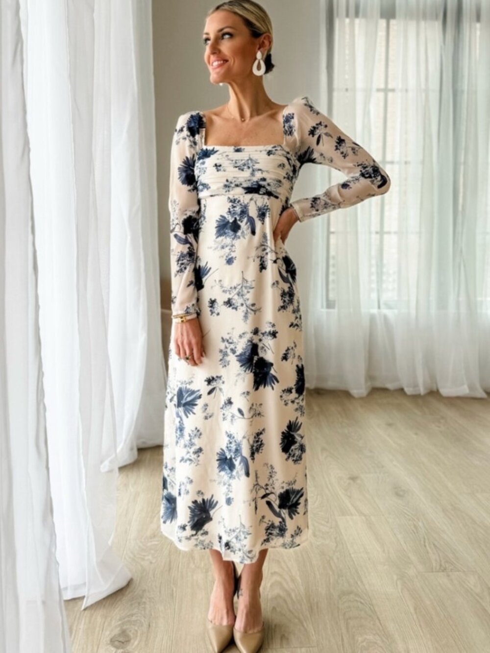 Abercrombie & Fitch Emerson Chiffon Long-Sleeve Midi Dress, Blue Floral